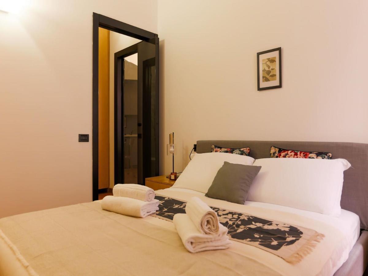 The Best Rent - Modern Apartment In The Center Mailand Exterior foto